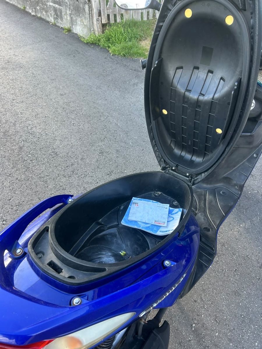 Yamaha Strada: Yamaha XC125 Cygnus X Roller, Blau – Usato da Brienz BE venduto da Freeracer 8