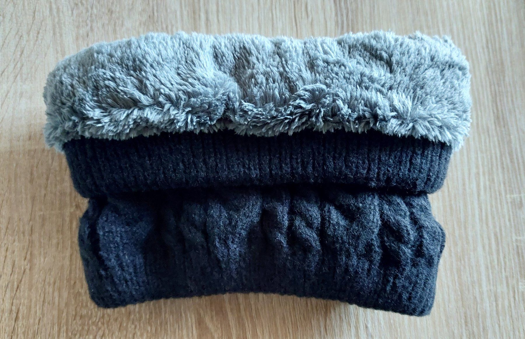 Foulard & Sciarpe: Warmer Strickschal Loop mit Fleecefutter, schwarz – Nuovo (secondo la descrizione) da Zollikofen venduto da Blackie 1