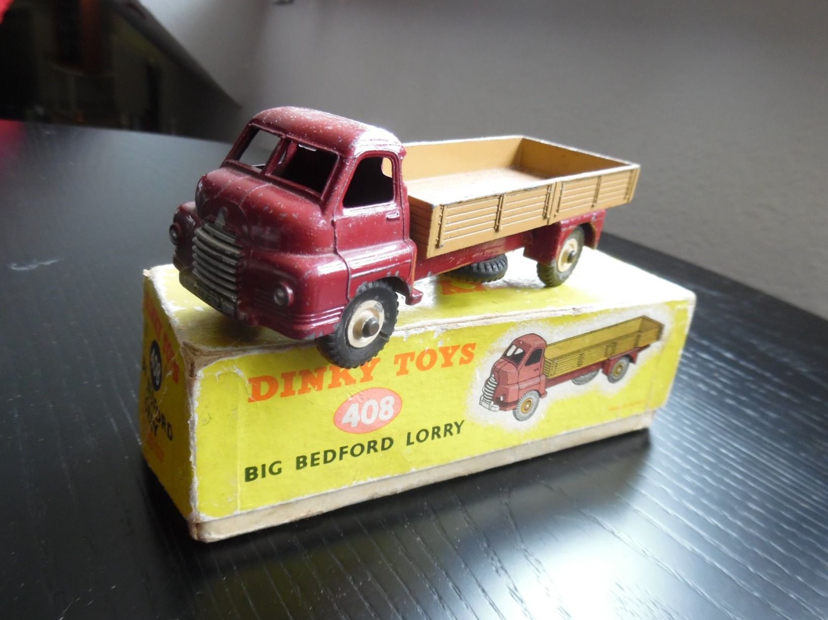 Dinky Toys Camion Bedford Jaune 1/43 – 1950 – Avec Boîte D'Origine