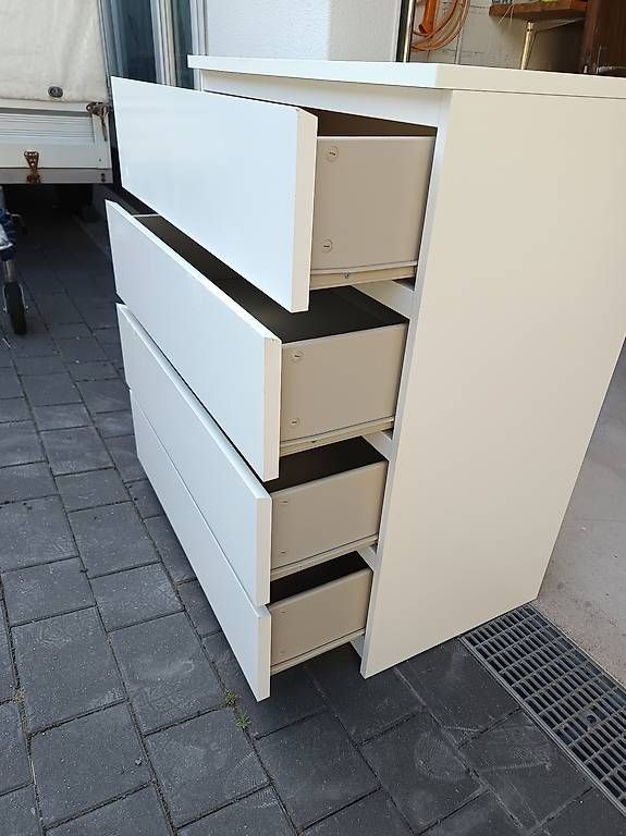 Kommoden: (Reserviert) Ikea Kommode mit 4 Schubladen  – Gebraucht aus Oberhofen AG von Topstar16
