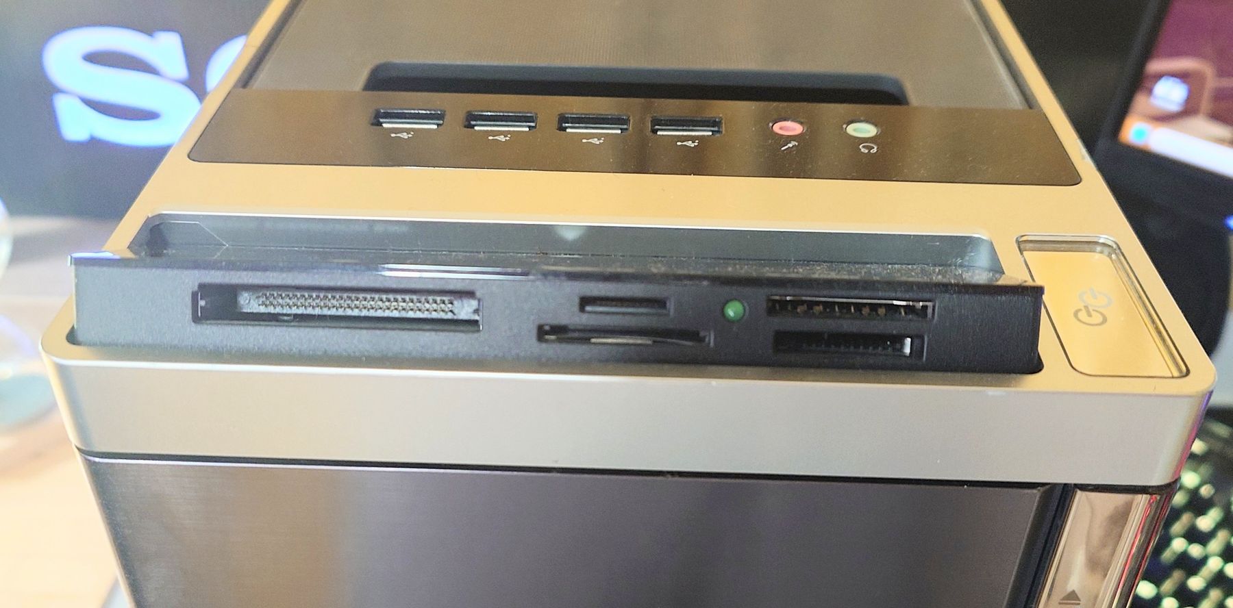 Acer PC: Home Office Computer mit 12 GB Ram, SSD & Windows 11! – Usato da Ennetmoos venduto da Faders 1