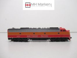 Kato 176-282 Diesellok EMD E8 Southern Pacific o.OVP Spur N