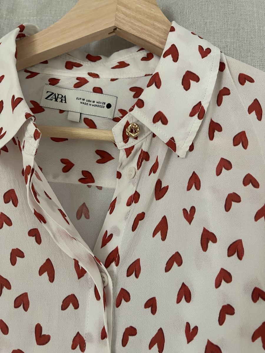 Zara Camicette: ZARA Bluse Herzmuster Weiss Rot M - Versand 2.50 – Nuovo (secondo la descrizione) da Meilen venduto da ana9 1