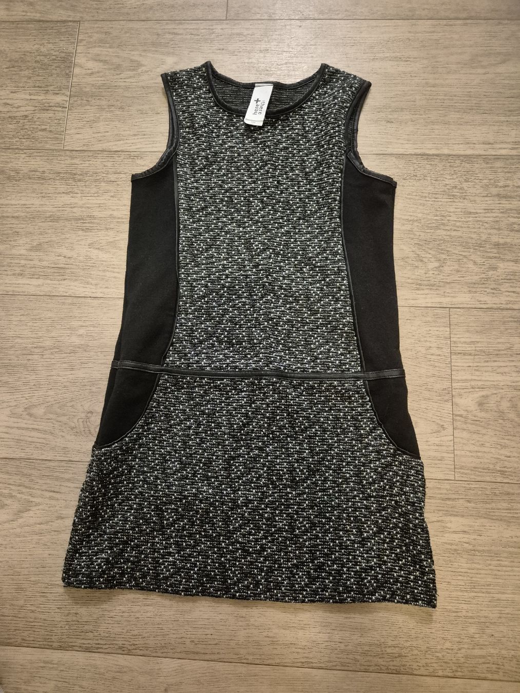 C&A Kleider & Röcke: Kleid Gr. 134 – Gebraucht aus Stansstad von Kyra014