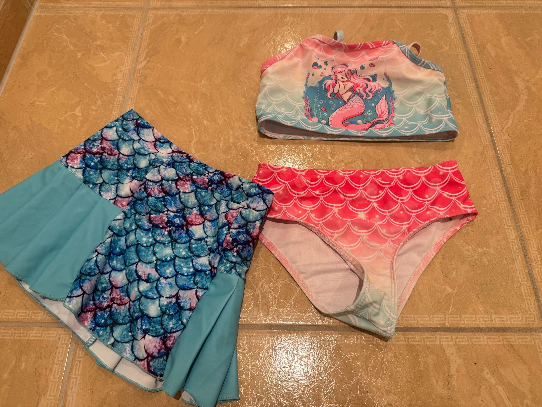Costumi da bagno & Bikini: neuer Mermeid Bikini mit Baderock, 6J 116 – Nuovo (secondo la descrizione) da Klingnau venduto da Markus14
