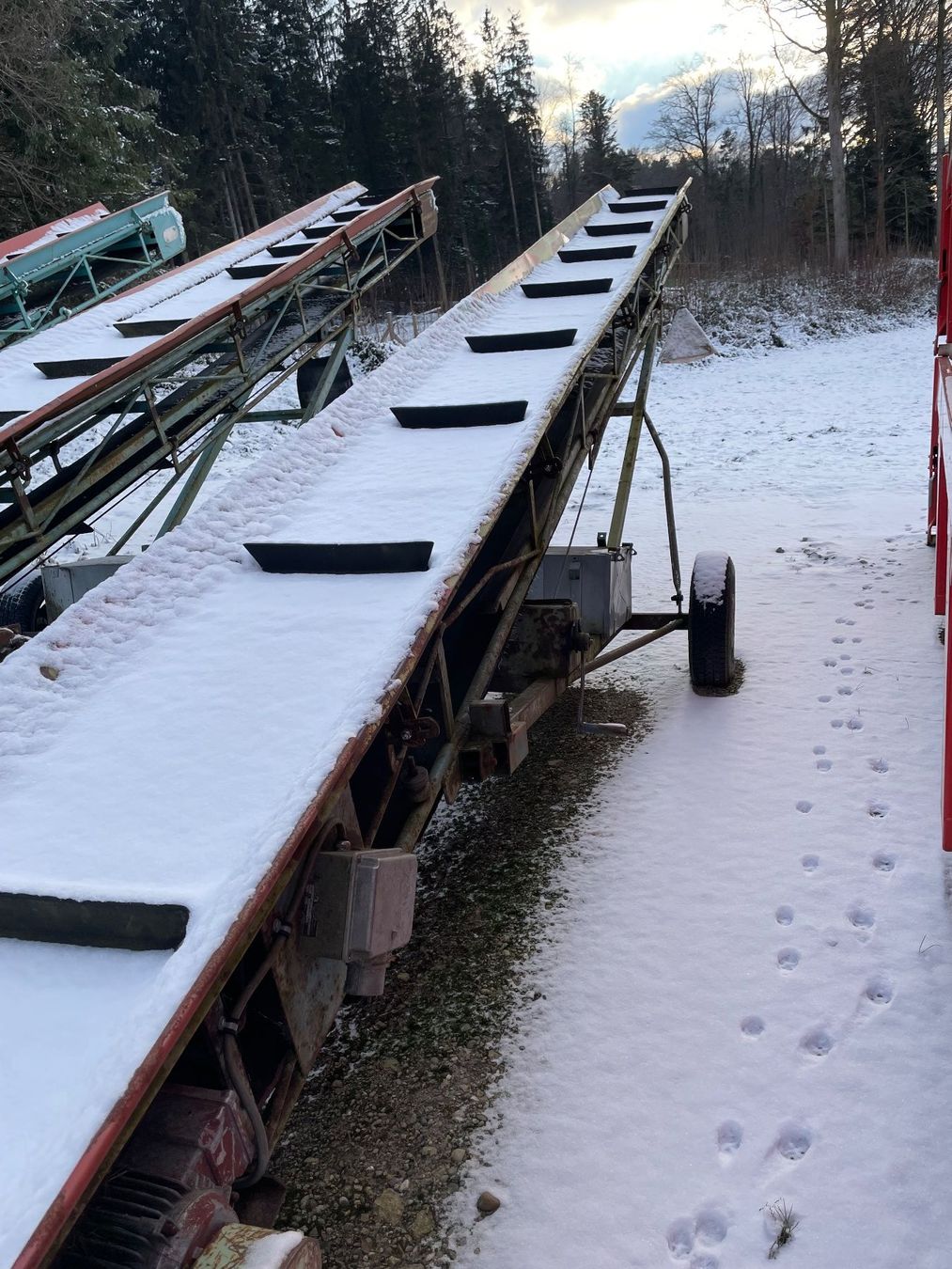 Macchine per carico, silaggio e trasporto: Förderband – Usato da Oberbüren venduto da kai_dhc6 2