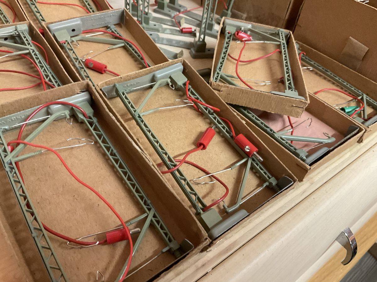 Märklin Modellini di ferrovie: Oberleitungsmasten – Usato da Wald ZH venduto da Sbbemilio 6