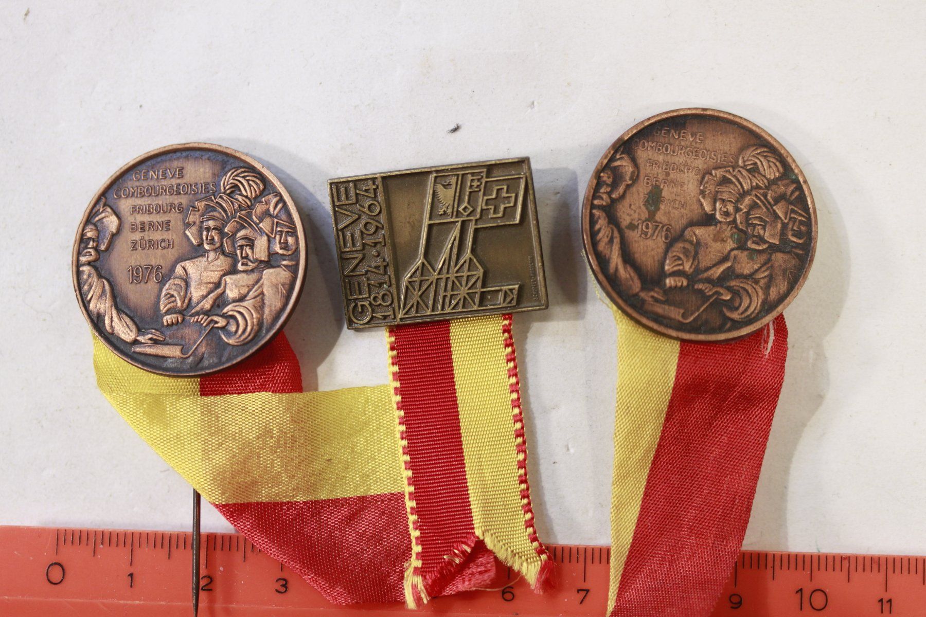 Medaglie: 3 medailles geneve – Usato da La plaine venduto da 762