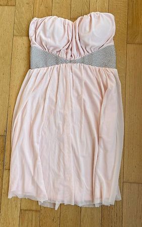 Kurzes elegantes Kleid Grösse S