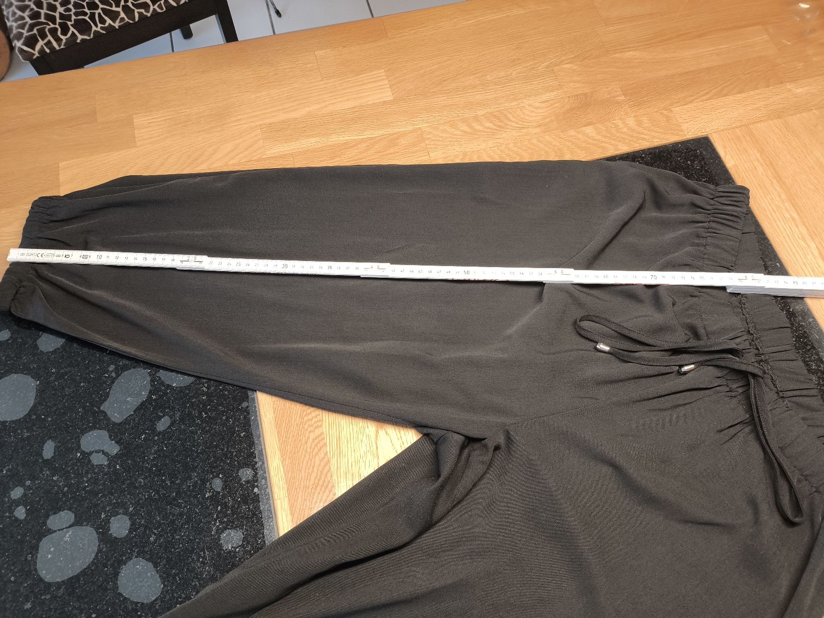 Shein Pantaloni: 3/4 Sommerhose Gr. 0XL / Gr. 46 – Usato da Burgdorf venduto da Ropajesi 5