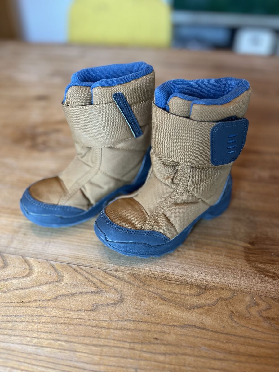 Scarpe per ragazzi: Winterschuhe Kinder, Grösse 27 – Usato da Rüti ZH venduto da Lilalillifee