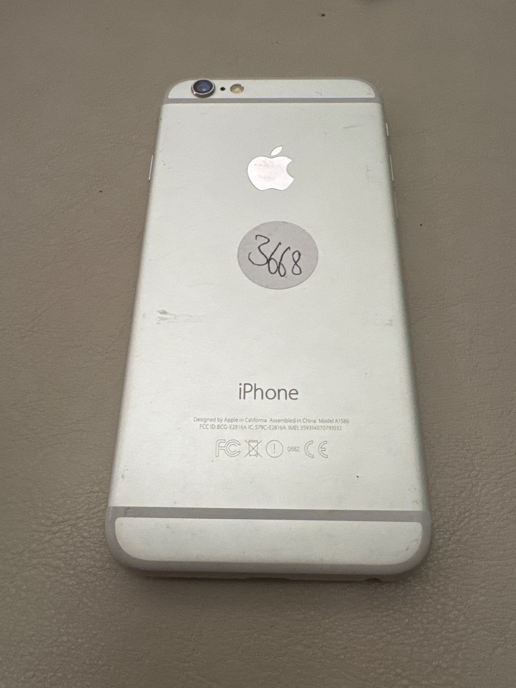 Apple Portables: iPhone 6 – Défectueux à Adliswil par Busys 1