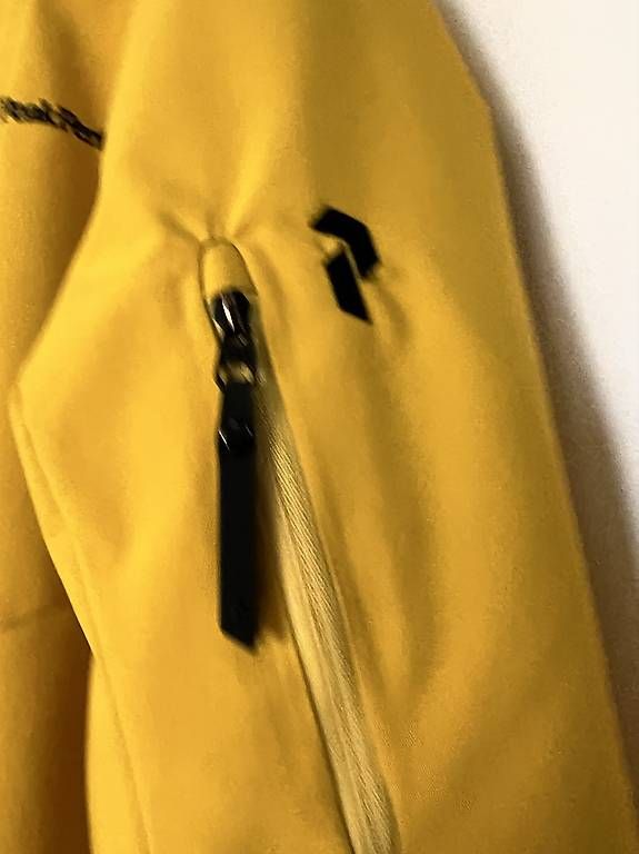 Jacken: Peak Performance Gr. 130 Skijacke – Gebraucht aus Biel/Bienne von granadella33 2