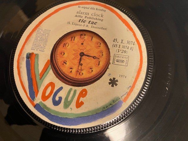 Dischi in vinile: Alarm Clock – Usato da Aarwangen venduto da Jukebox3 3