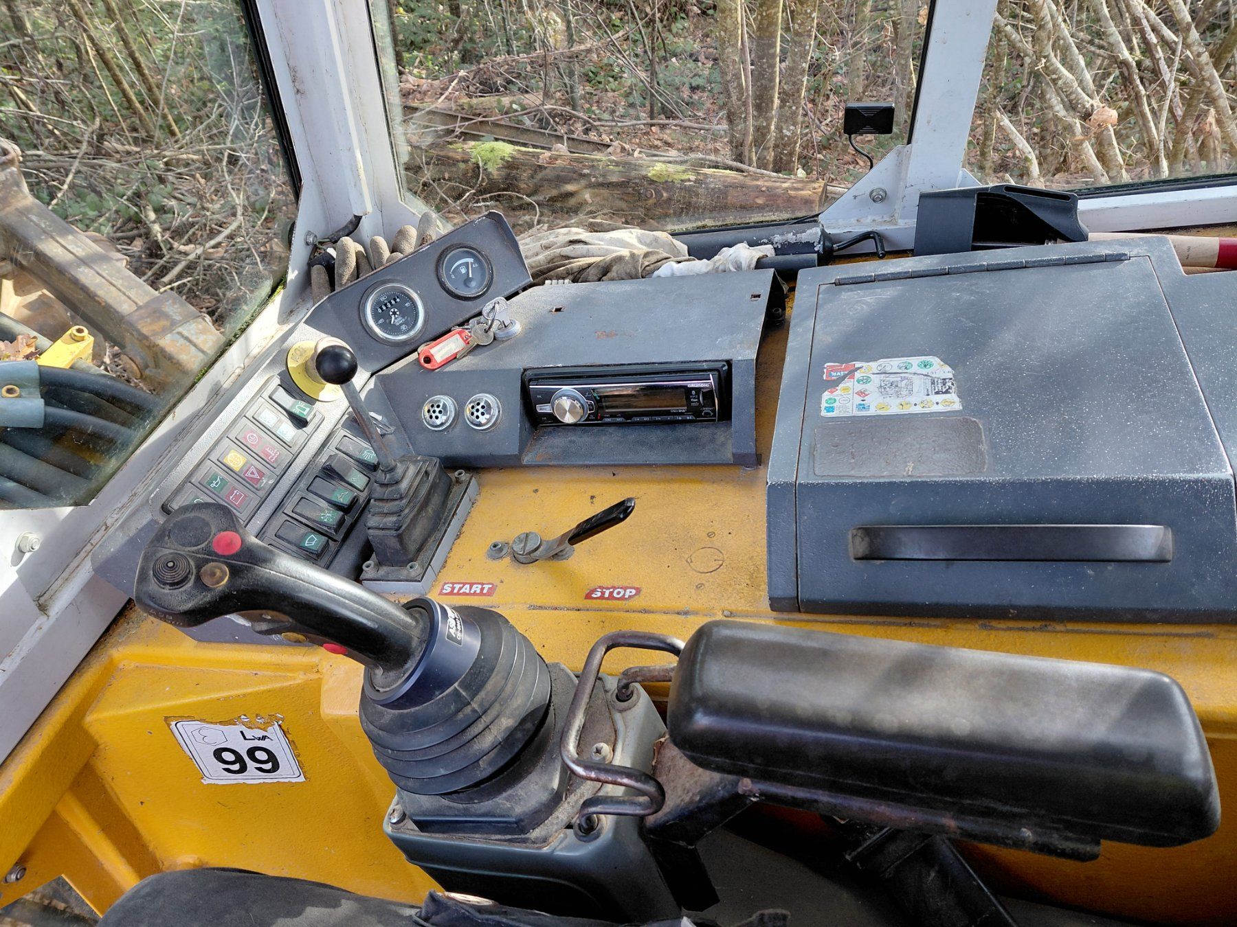Menzi Muck Bagger: Menzi Muck 6000 T2 Mobil – Gebraucht aus bauma von blix10 4