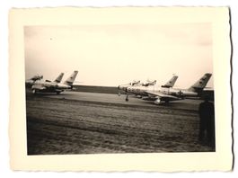 5 Fotografien Luftwaffe, Jet-Flugzeuge, 