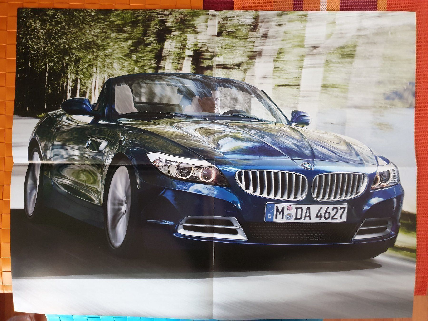 Foto & Immagini: BMW Z4 ROADSTER E89 - Prospekt / Poster / Plakat – Usato da Viganello venduto da CARLiteratur 1