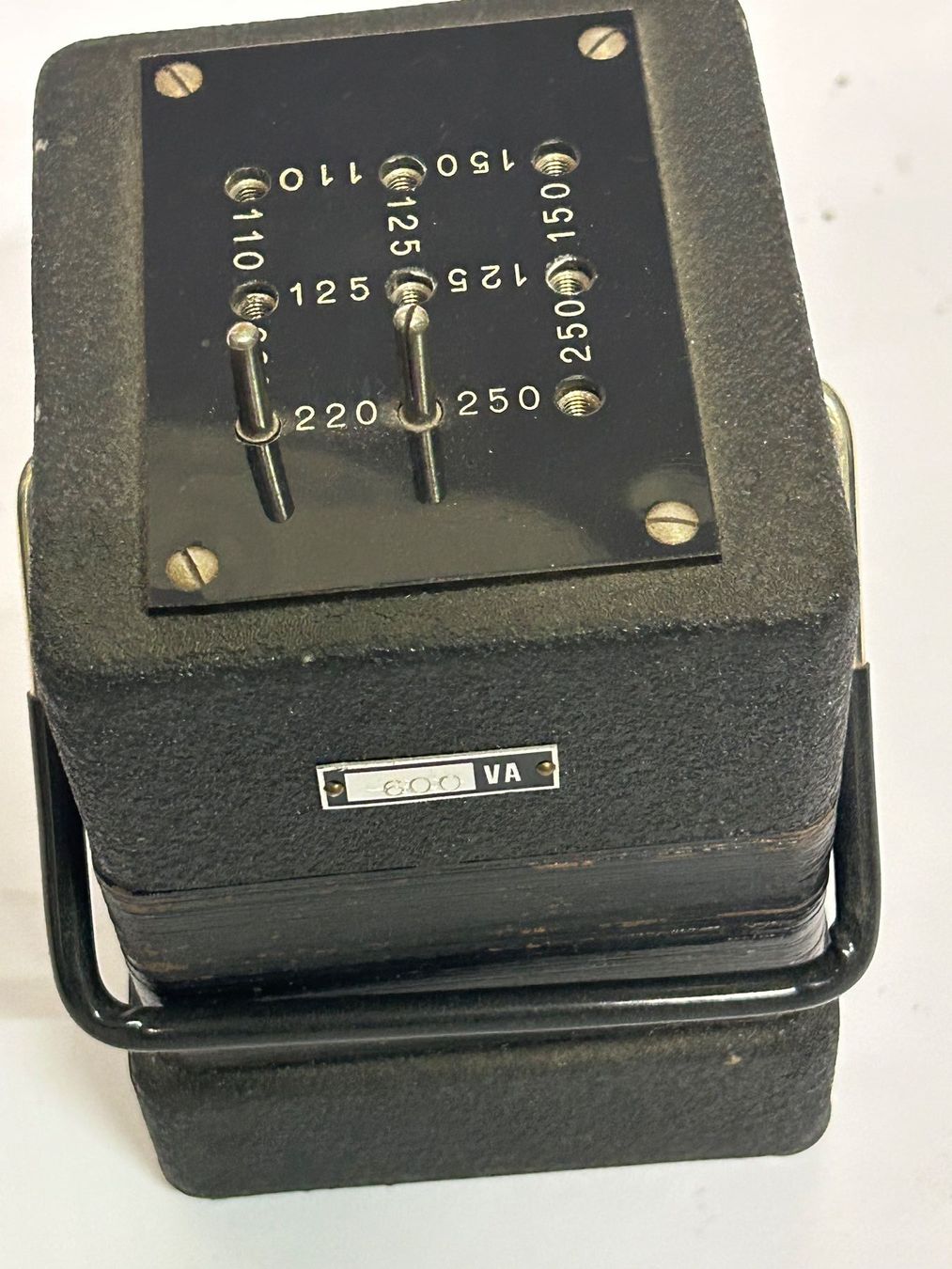 Componenti elettronici: Vorschalttrafo 220V/110V – Usato da Etzelkofen venduto da Botti50 5
