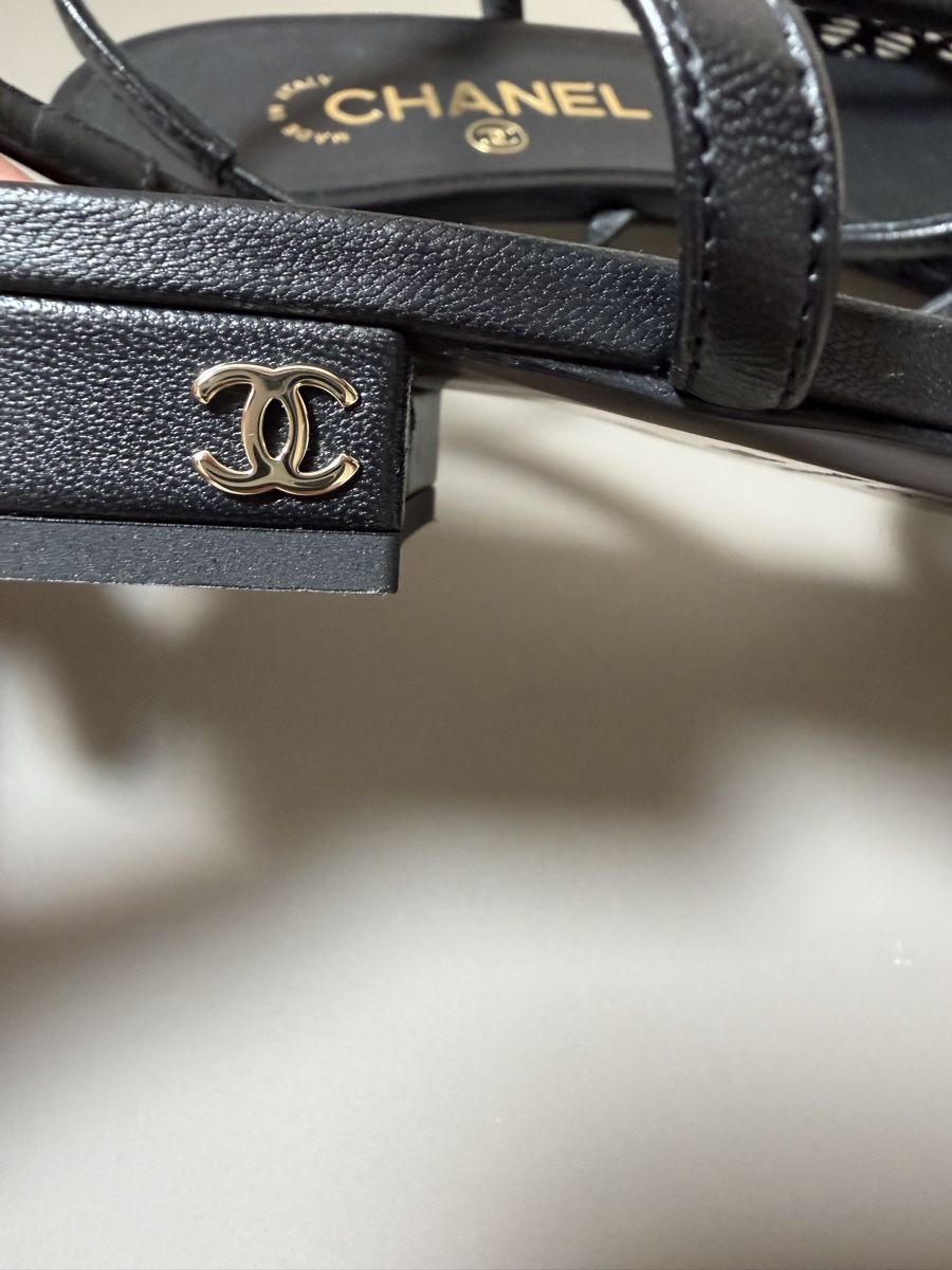 Chanel Scarpe da donna: Chanel slingbacks black – Usato da Martigny venduto da Fashion_Mania 5