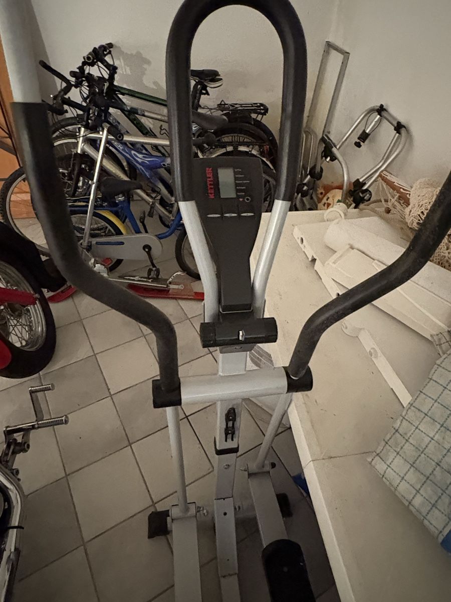 Hometrainer: Kettler Cosmos Crosstrainer / Ellipsentrainer – Gebraucht aus Immensee von Nic253 3