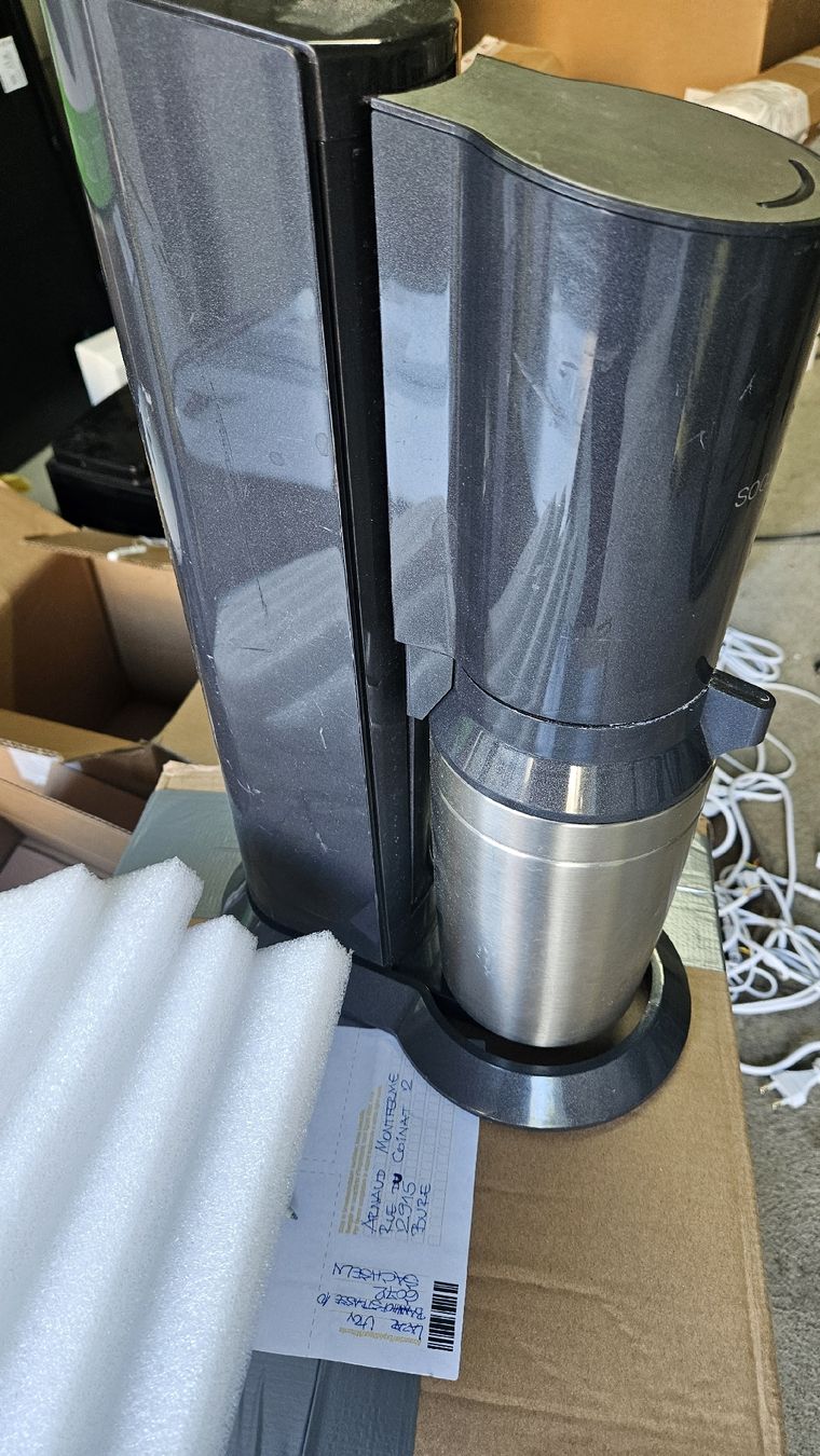 Sodastream Elettrodomestici da cucina: SodaStream Terra Sparkling Water Maker Used – Usato da Sachseln venduto da laz_65cg 1
