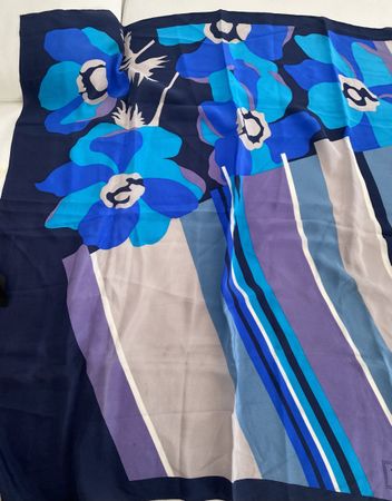 Fabiani Seiden Foulard 🌸