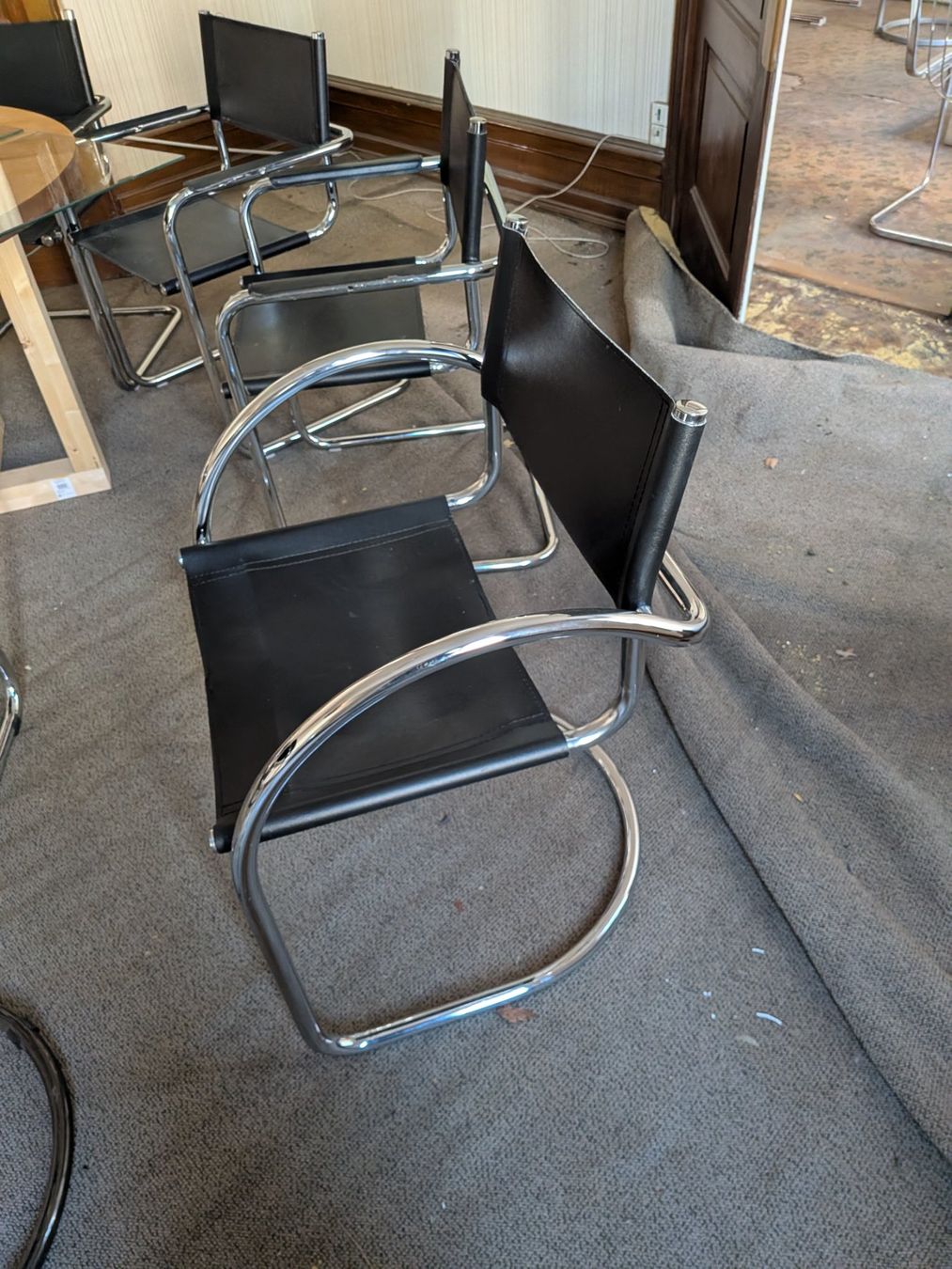 Breuer Chaises: FREISCHWINGER Klassiker, Replika – D'occasion à basel par sta.bile