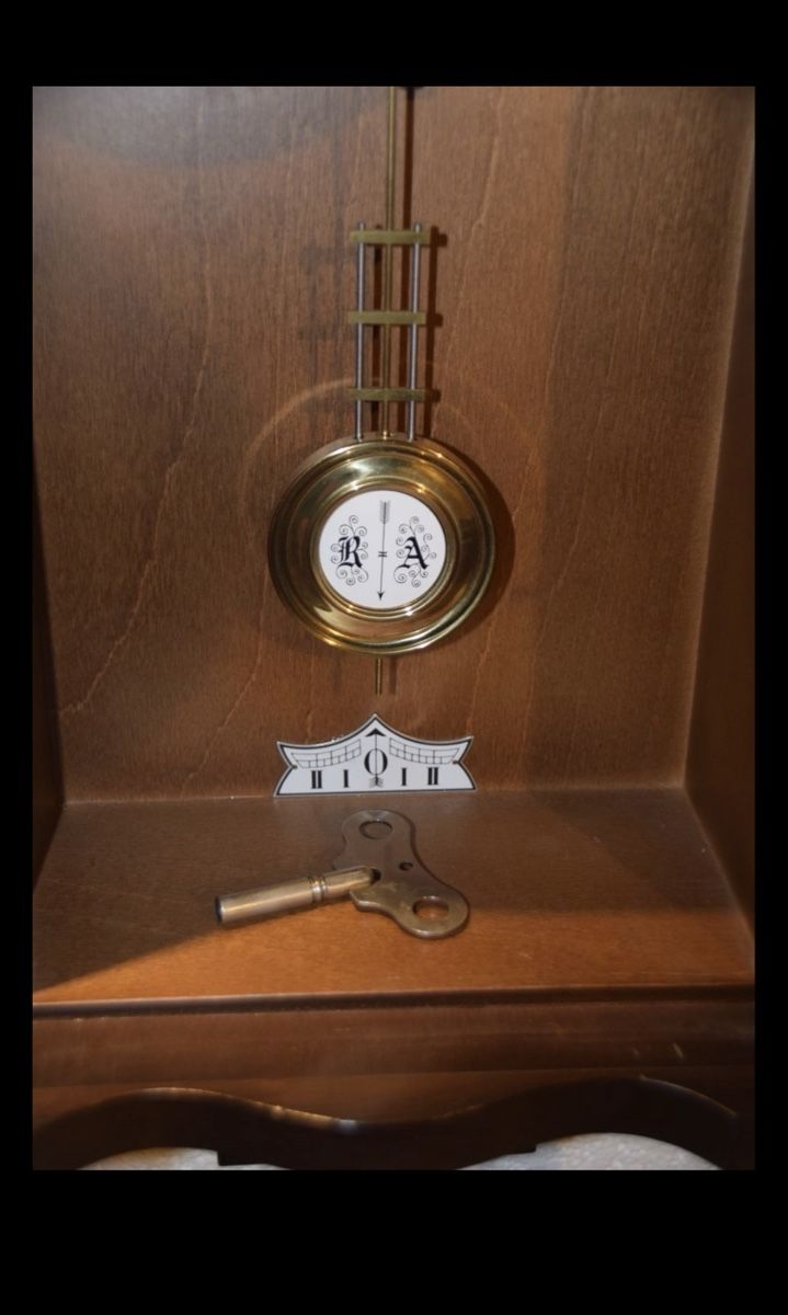 Stand- & Wanduhren: Wanduhr – Gebraucht aus Eschenbach SG von Silas91 2