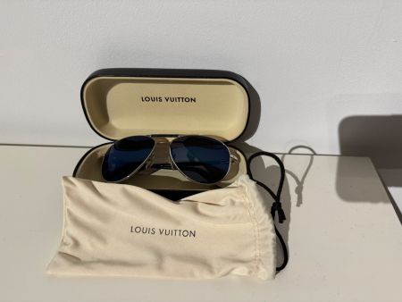 Louis Vuitton Fliegerbrille, navy