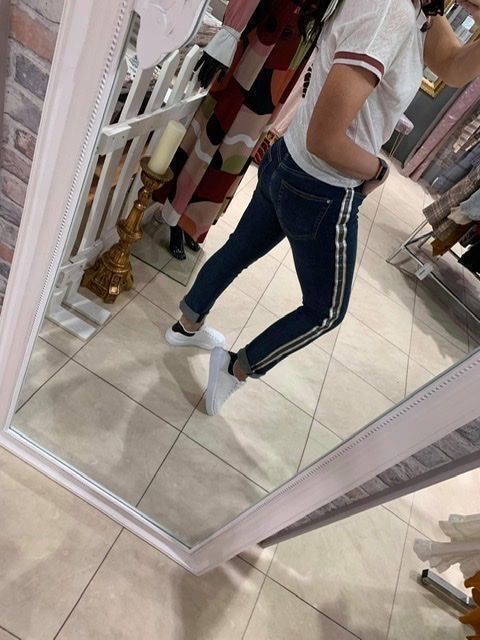 Mos mosh Jeans: Mos Mosh Jeans mit Galonstreifen – Nuovo (secondo la descrizione) da Kreuzlingen venduto da shopaholicatheart_2 5