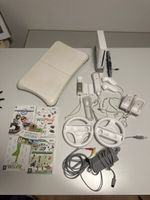 Nintendo Wii Konsole mit Zubehör+Spiele in sehr gutem Zustan
