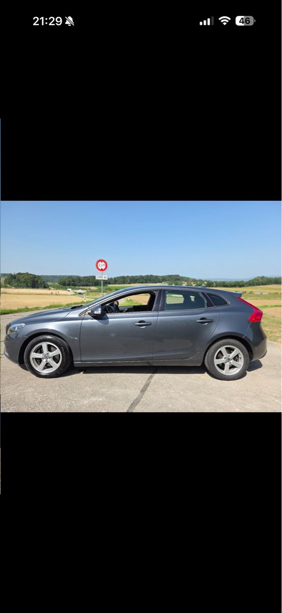 Volvo Automobili: VOLVO V40 T4 Summum Powershift 2013 – Usato da Schaffhausen venduto da moh_jfy5 5