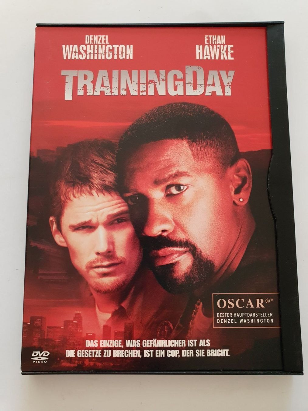 Tutti i DVDs: Training Day – Usato da Oberdorf BL venduto da BaldenEagle