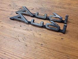 Audi 100 C1 Embleme