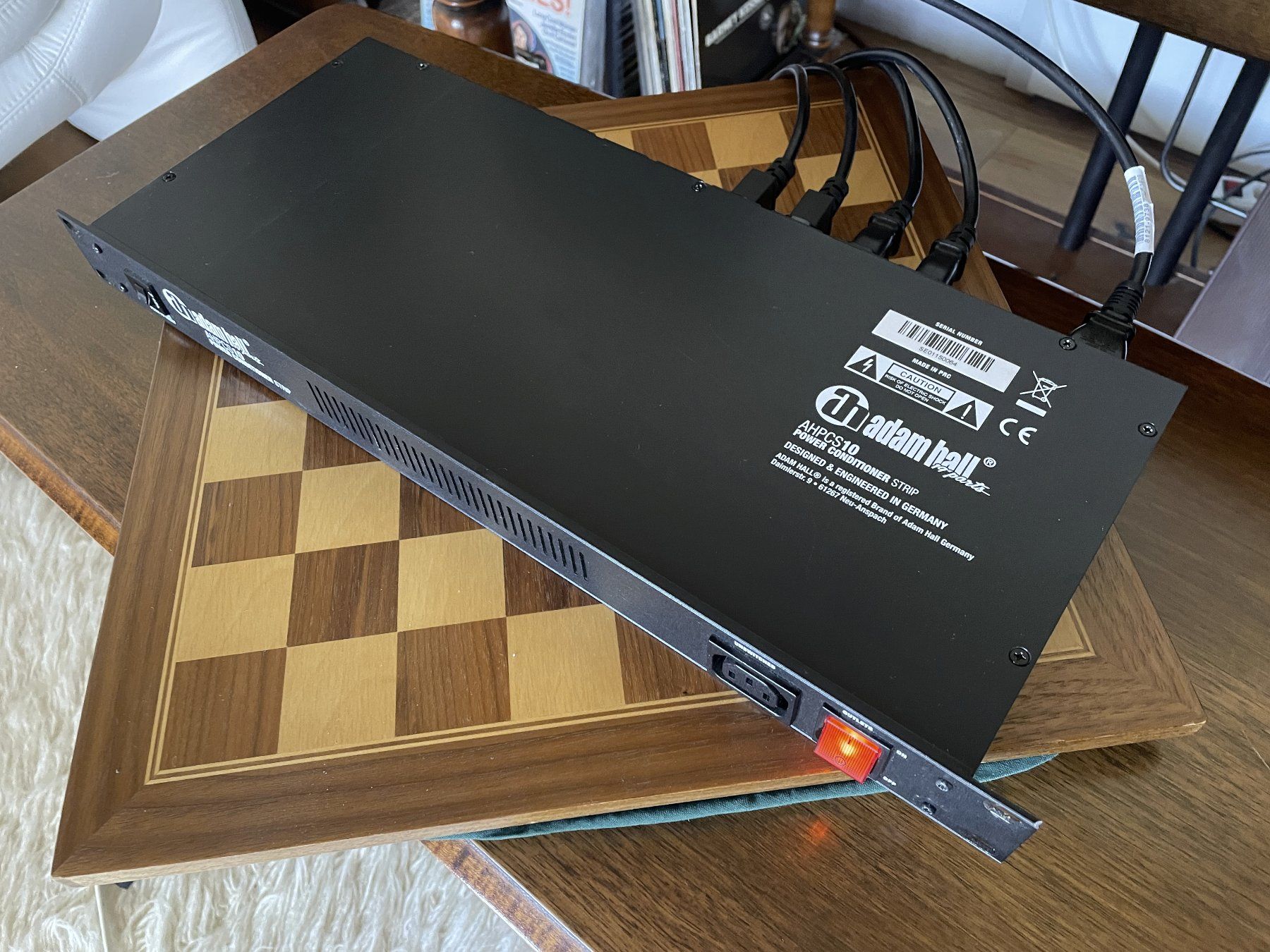 Stromzufuhr: Power Conditioner Adam Hall – Gebraucht aus Herbligen von Clancy5 2