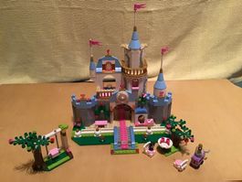 Lego Disney Schloss Cinderella gebraucht in gutem Zustand