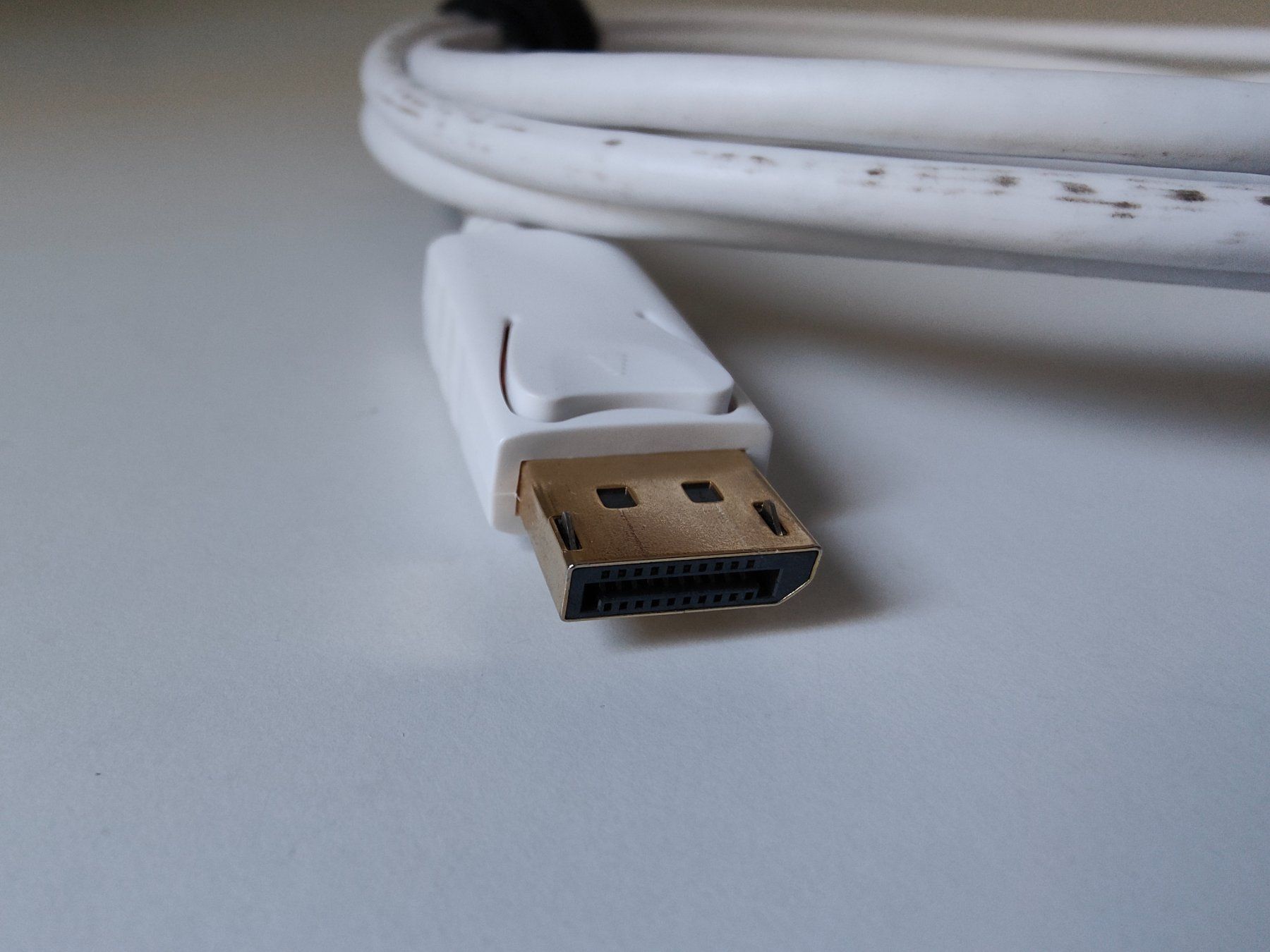 Cavi: Microsoft Surface Dock Bildschirm-Kabel – Usato da Winkel venduto da 89Q2DF3 2