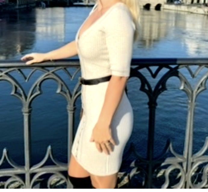 Guess Kleider: Kleid von Guess, Grösse S – Gebraucht aus Zug von dani1529 1