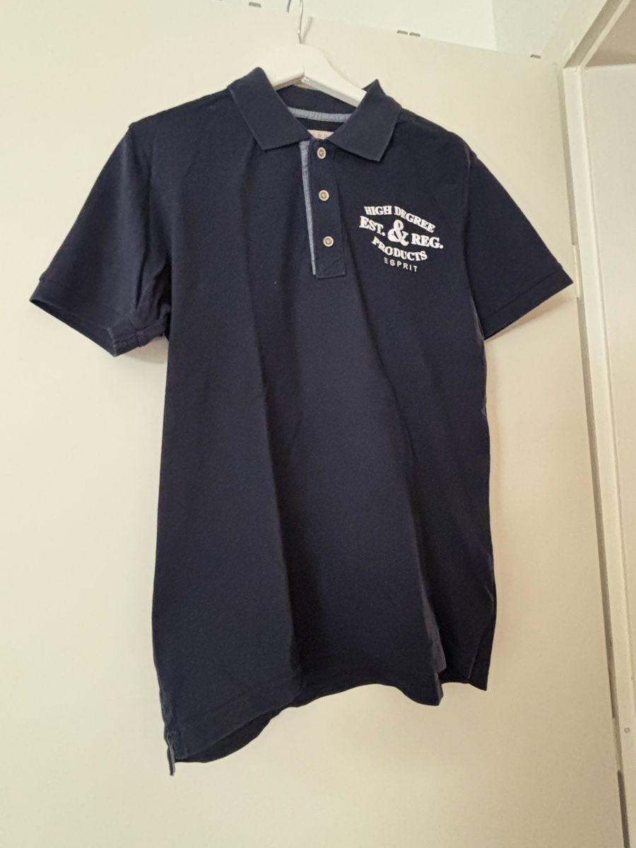 Esprit Magliette Polo: Polo Esprit taille M – Usato da Dombresson venduto da feline_ne