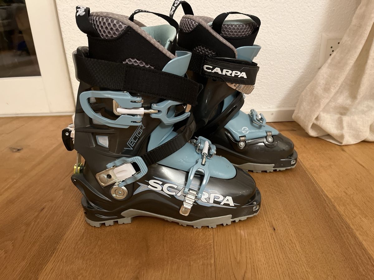 Scarpa Scarpe da uomo: Tourenskischuhe Scarpa Grösse 36 – Usato da Kriens venduto da seifeschale