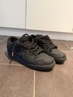 Nike SB Dunk Triple Black Gr. 44