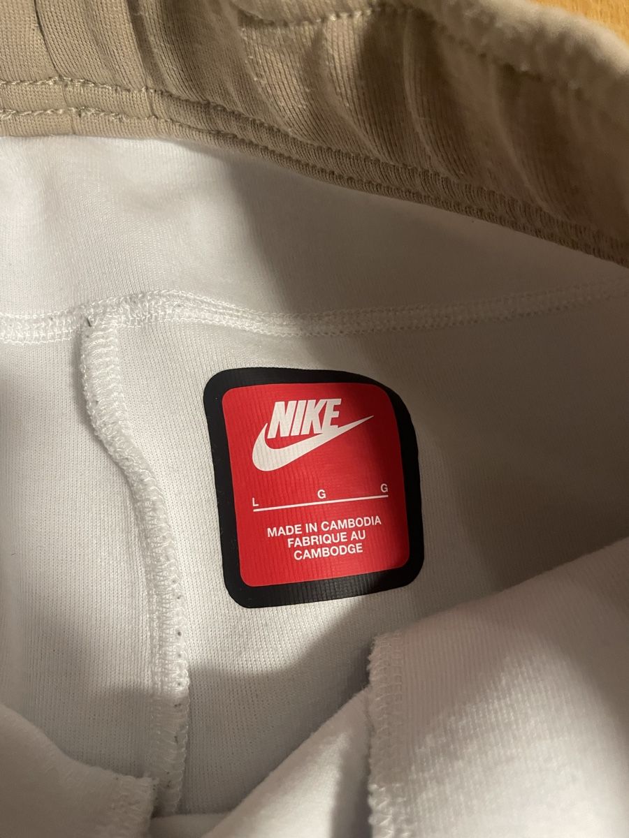 Nike Giacche: Nike TechFleece – Nuovo (secondo la descrizione) da Leukerbad venduto da the_qh7v 4
