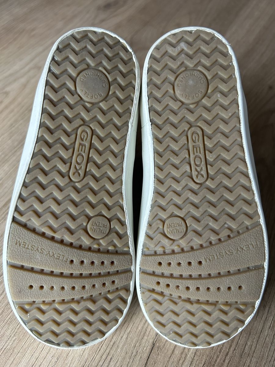 Scarpe da uomo: Geox 27 – Nuovo (secondo la descrizione) da Lachen SZ venduto da Nicolina1991 1