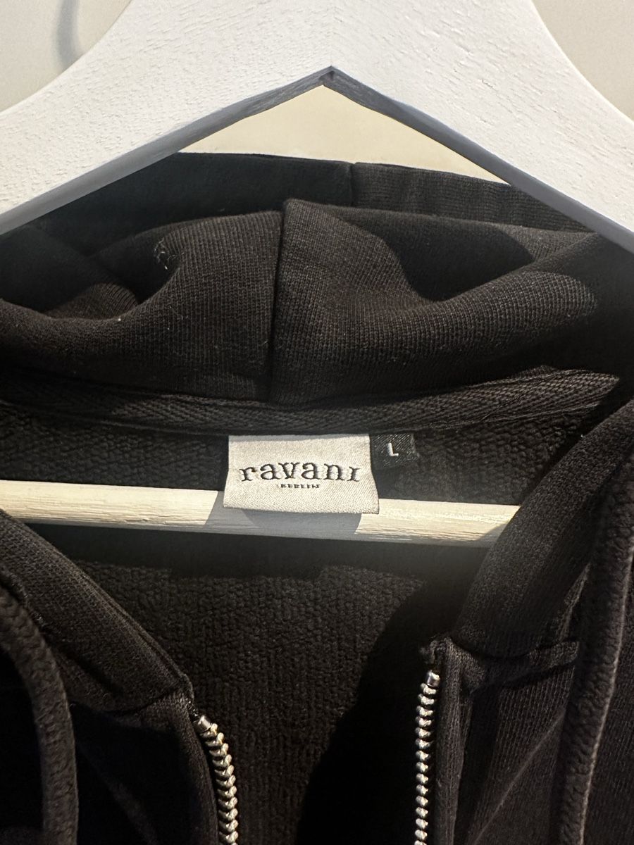 Maglioni & Felpe: Ravani Hoodie – Usato da Birmensdorf ZH venduto da gradagram 3