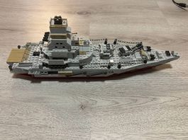 Militärschiff Lego