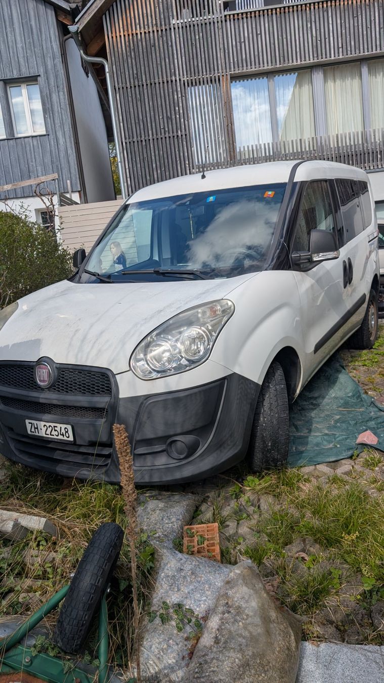 Fiat Veicoli commerciali: Fiat Doblo 1.4 E5 – Usato da Cham venduto da mrm_xyd7