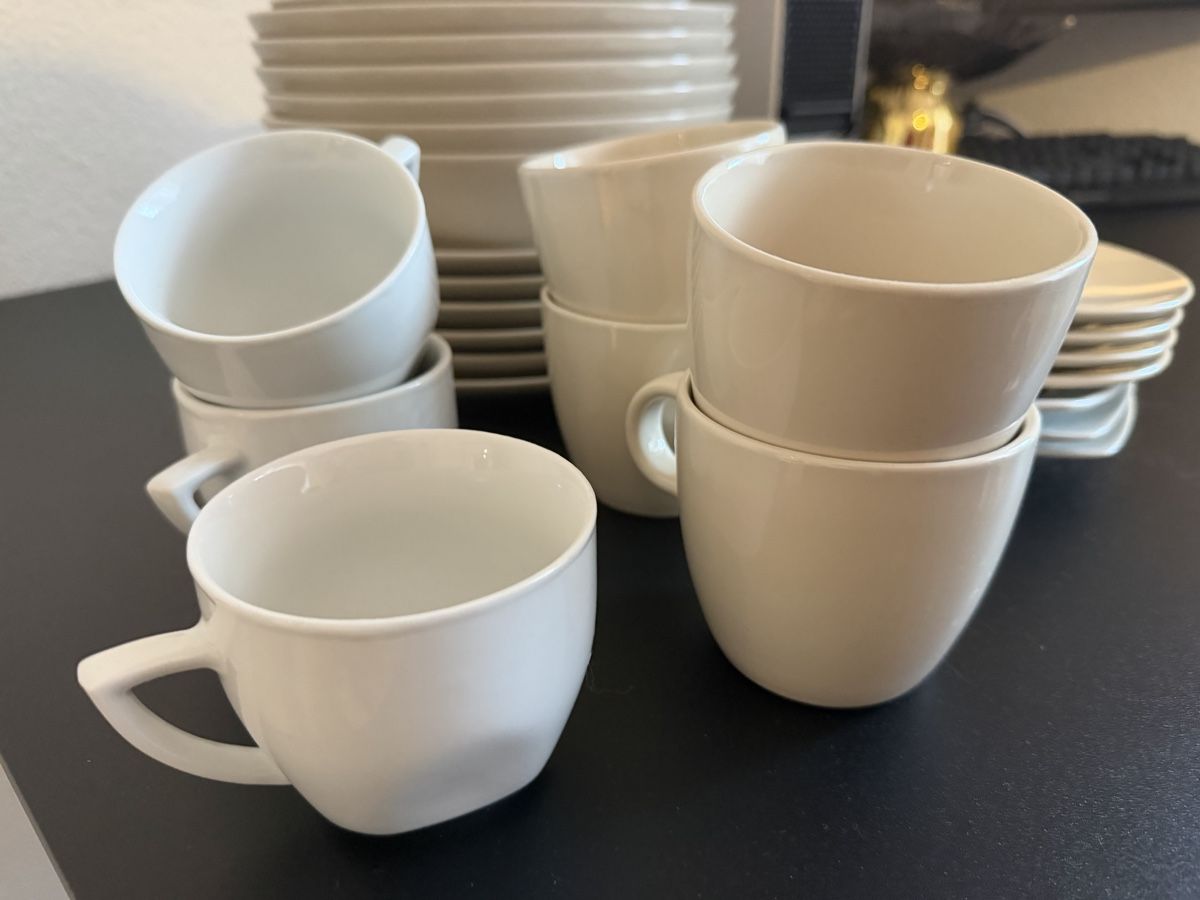 Ikea Set di piatti: Teller- Kaffeetassenset – Nuovo (secondo la descrizione) da Kefikon TG venduto da jel_72fp 2