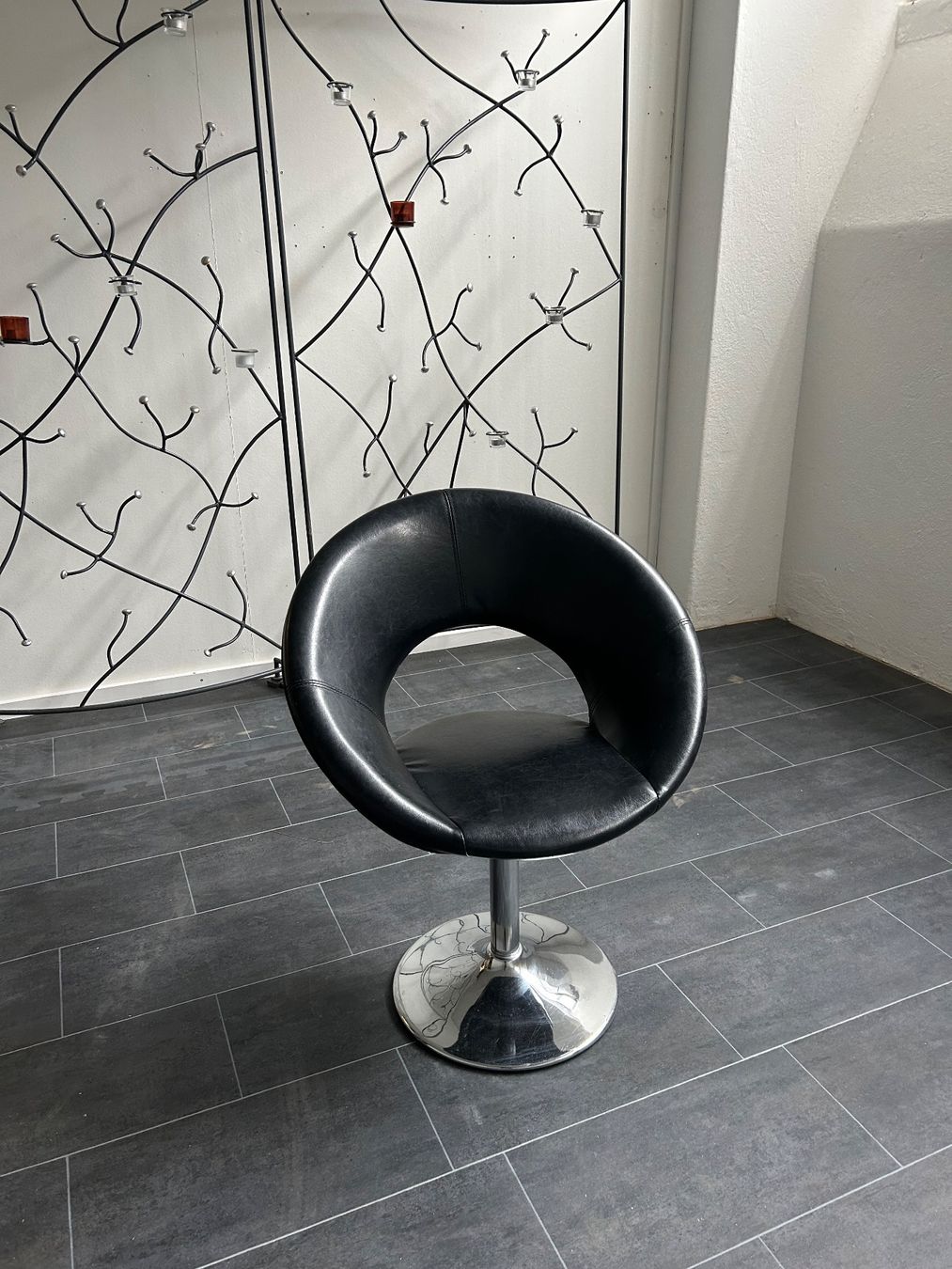 Sedie: Schicker Drehstuhl Retro-Look – Nuovo (secondo la descrizione) da Kilchberg ZH venduto da Yvasal 1