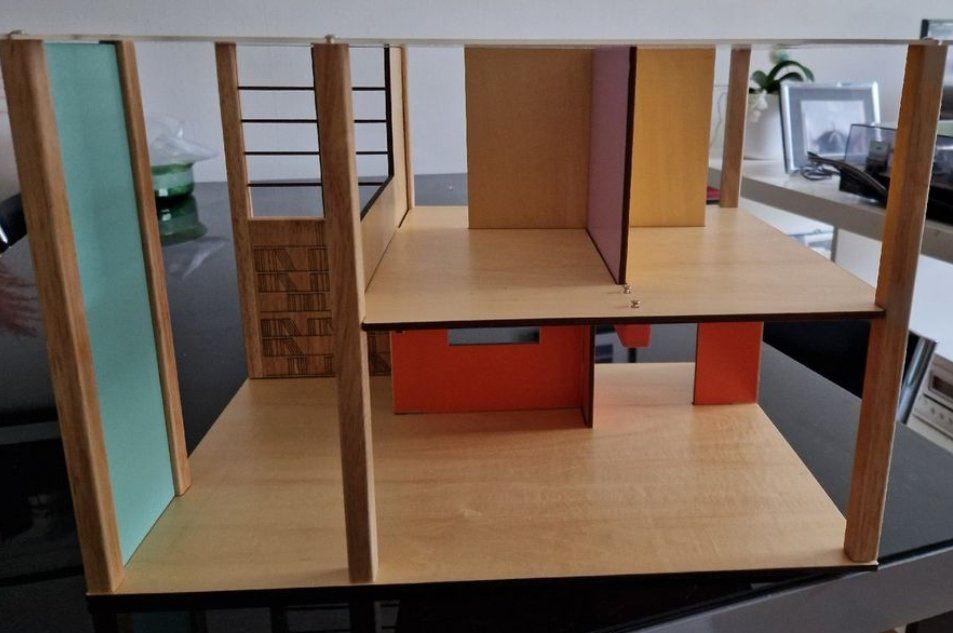 Djeco Case e mobili per bambole: Puppenhaus djeco, möbiliert, mit djeco Biegepuppen – Nuovo (secondo la descrizione) da Zürich venduto da ant_kk8r 5