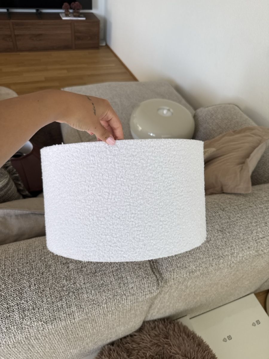 Lampade: Bogenlampe beige mit Teddy-Schirm neuwertig – Nuovo (secondo la descrizione) da Adlikon b.Regensdf venduto da Sikkkkkki 3